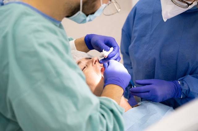 Faculdade inaugura clínica-escola de odontologia em Belo Horizonte ...